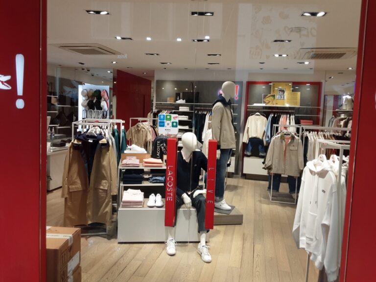 [済州] [事後免税店] LACOSTE（ラコステ）・ライブ（라코스테라이브）