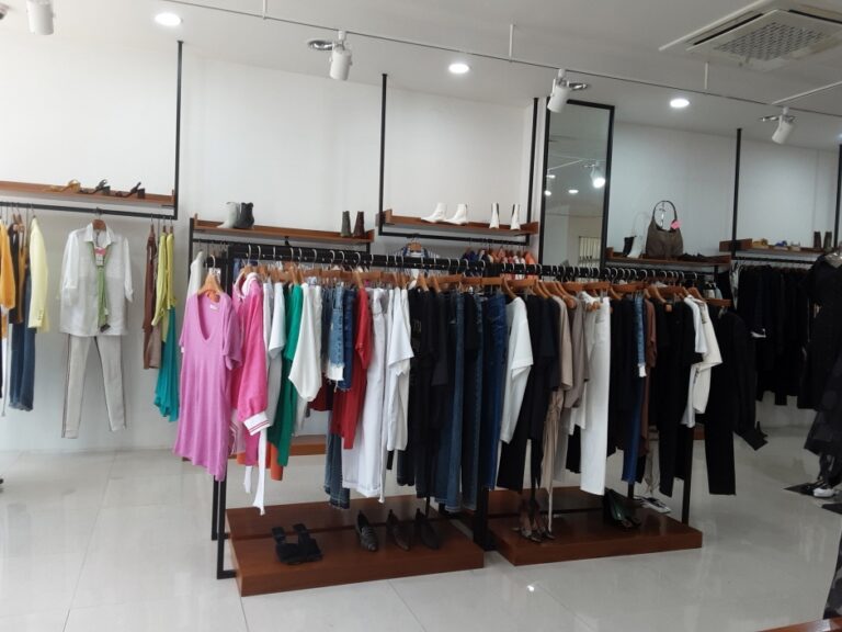 [済州] [事後免税店] JESSI NEWYORK（ジェシーニューヨーク）・チェジュヨンドン（済州連洞）（제시뉴욕 제주연동）